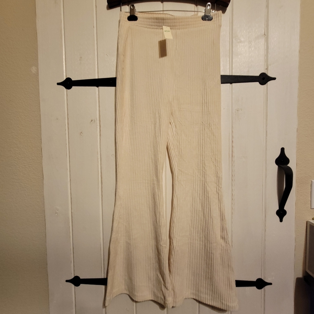 Aerie Womens Pants Cream Ribbed Flare Size Medium